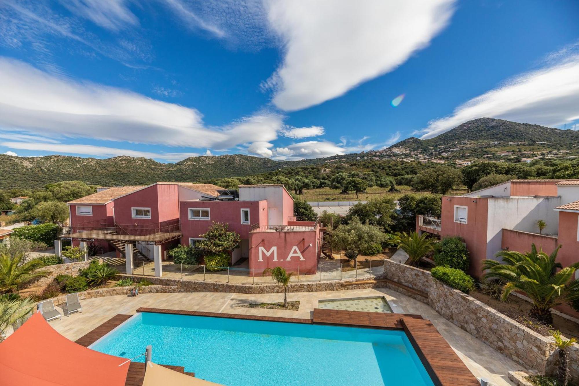 Les Alizes Residence & Spa Л'Иль-Рус Экстерьер фото